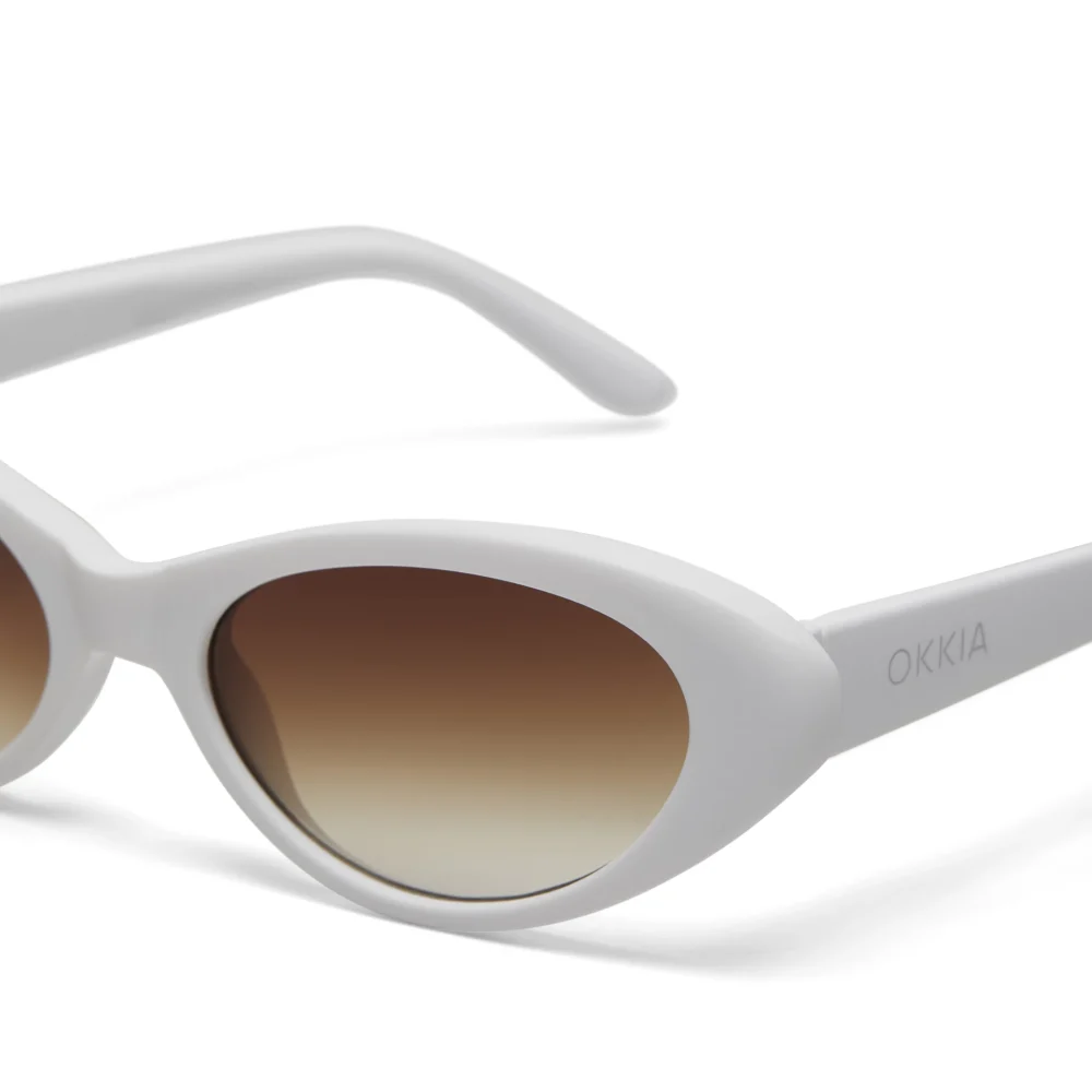 Okkia Occhiale da Sole Modello Lina Optical White lente Brown Gradient - immagine 4